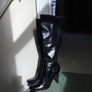 Marc Fisher 6 1/2 like new